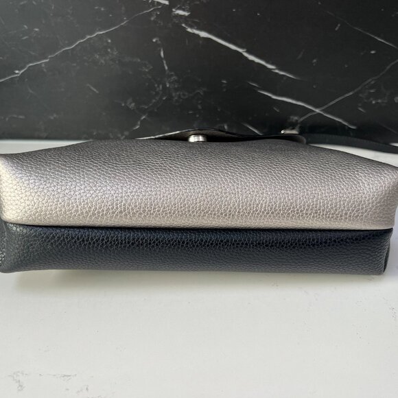 Parfois Silver and Black Purse - Picture 4 of 6